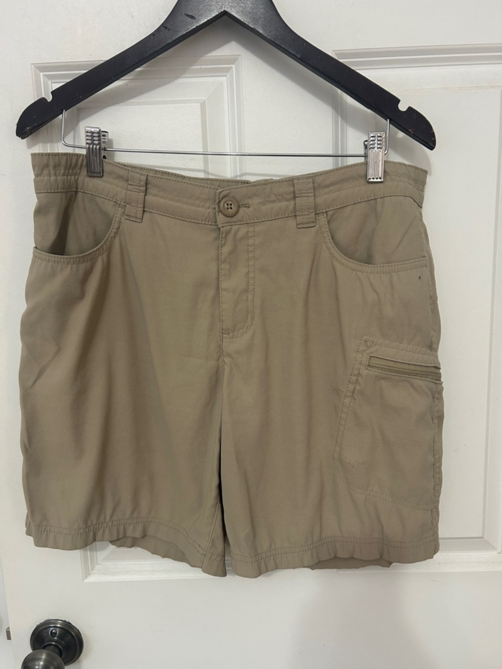 Eddie Bauer Women's Beige/Tan Casual Nylon Shorts Size 12 Hiking